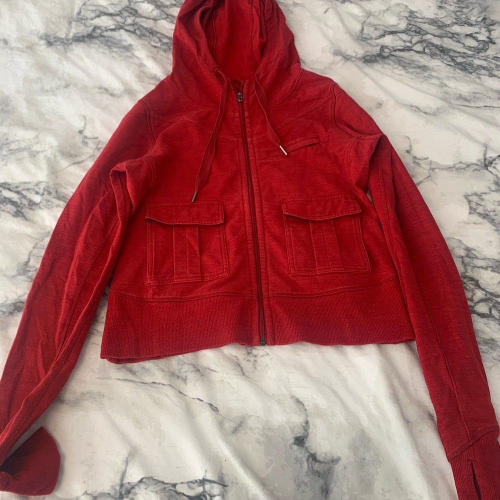 Lululemon sweatshirt!
